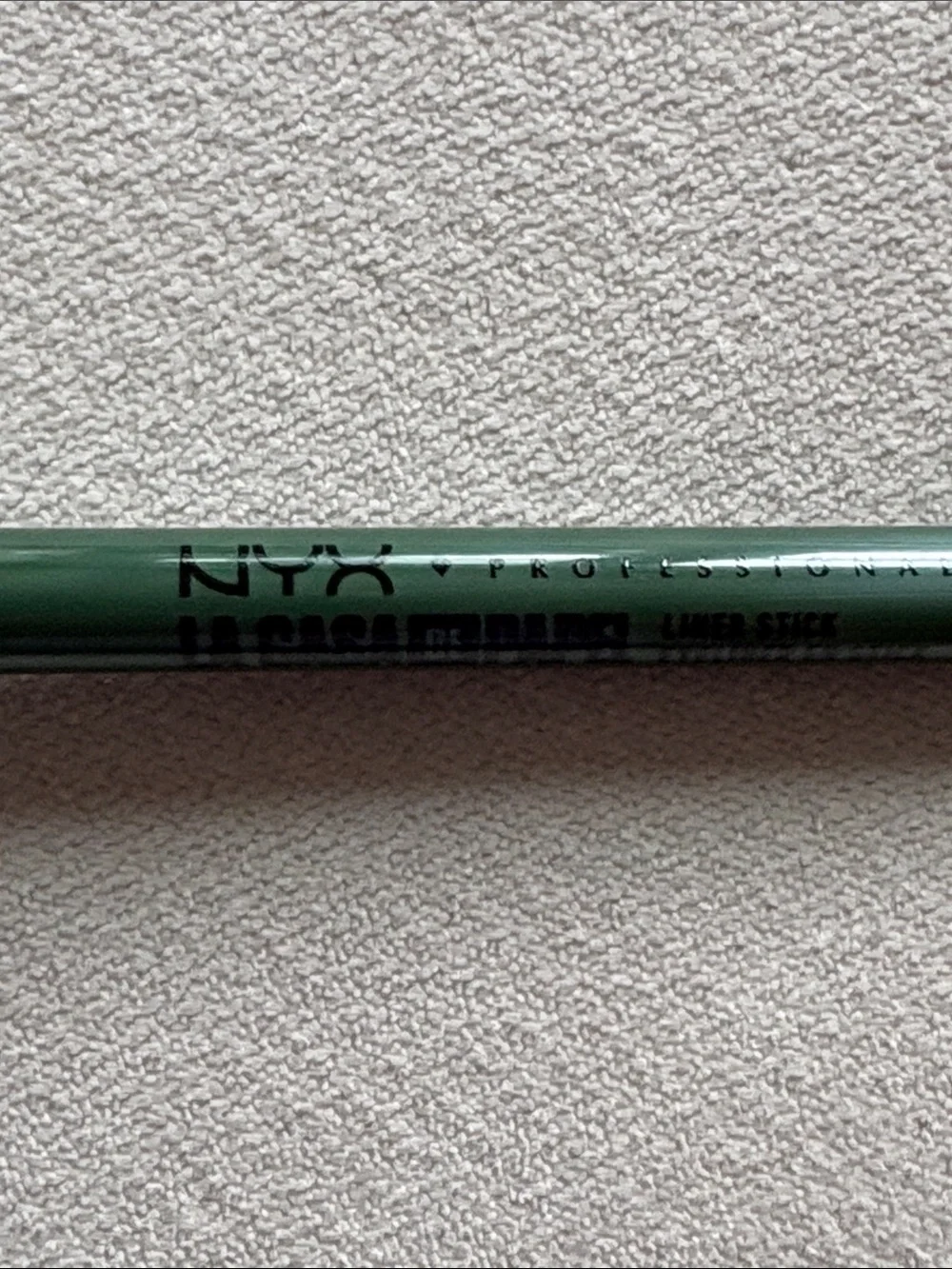 NYX Forest Green Eyeliner Pencil